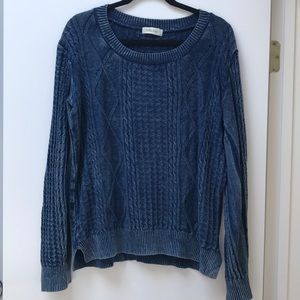 Super comfortable and cute sweater